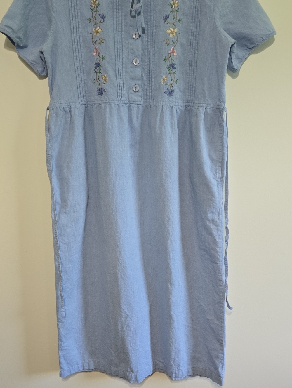 Vintage Embroidered Chambray Midi Dress - Picture 4 of 7